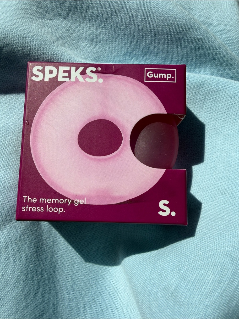Gump Pink Memory Gel Stress Loop - Kids Learning Toy